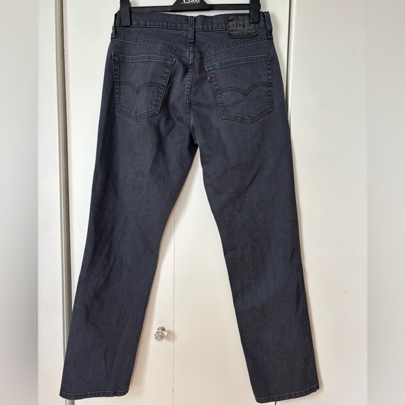 🎉4/30$🎉 Levi’s Washed Grey Jeans – Size 31 - Picture 2 of 5